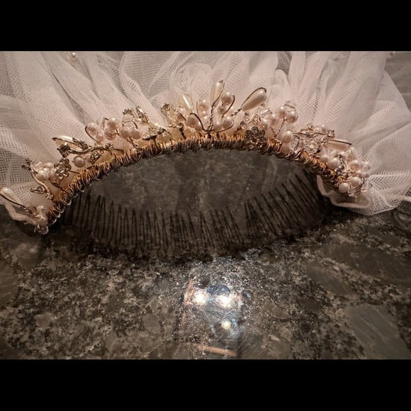 Vintage Girls’ Headband crown Veil embellished pearls/crystals chiffon Formal - Picture 6 of 8